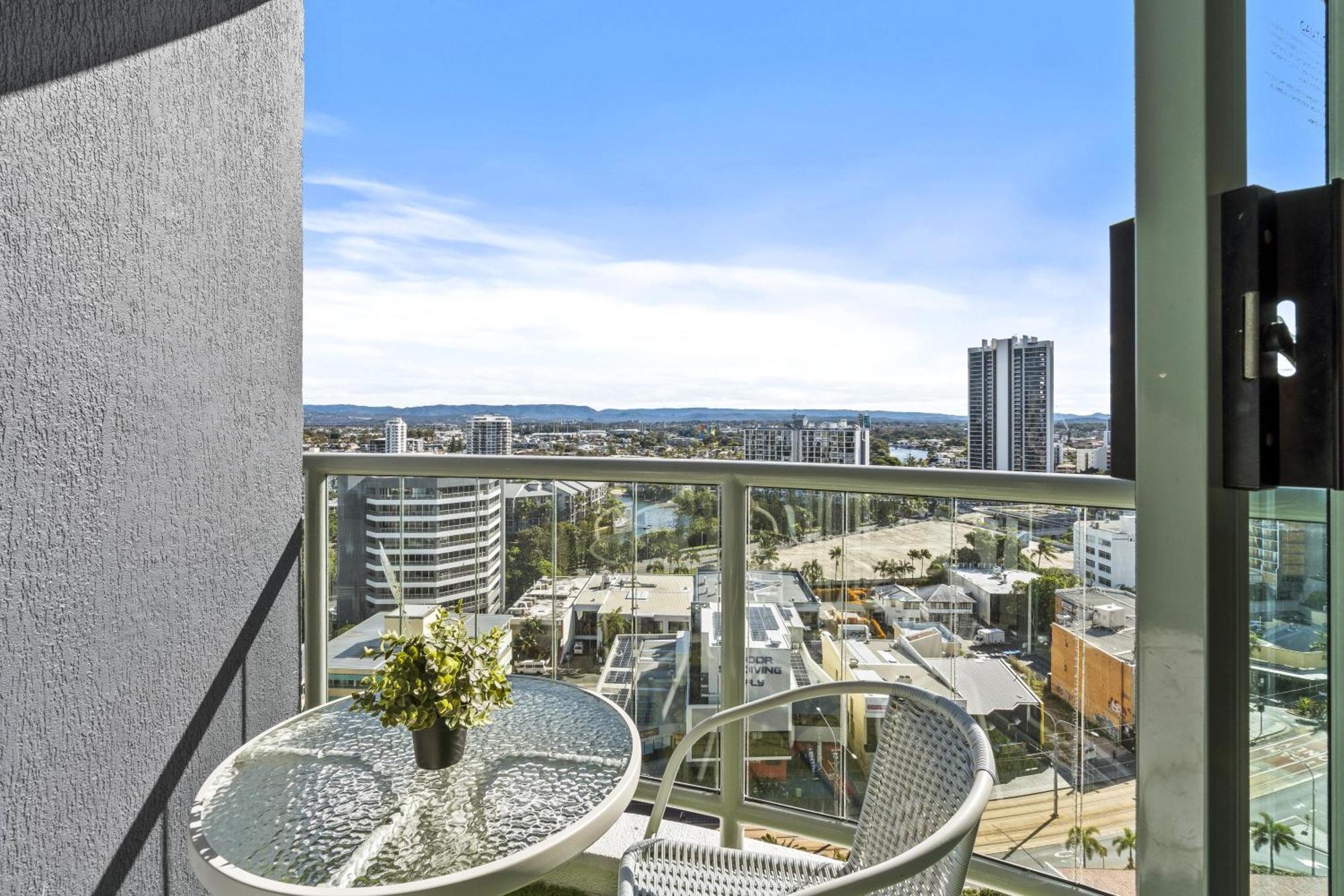 Legends Apartments - Qstay 黄金海岸 外观 照片